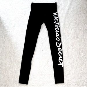 🌴 Victoria Secret leggings